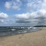 Blue Sea Lägenhet *