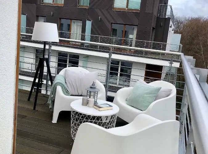 Blue Sea Apartment *